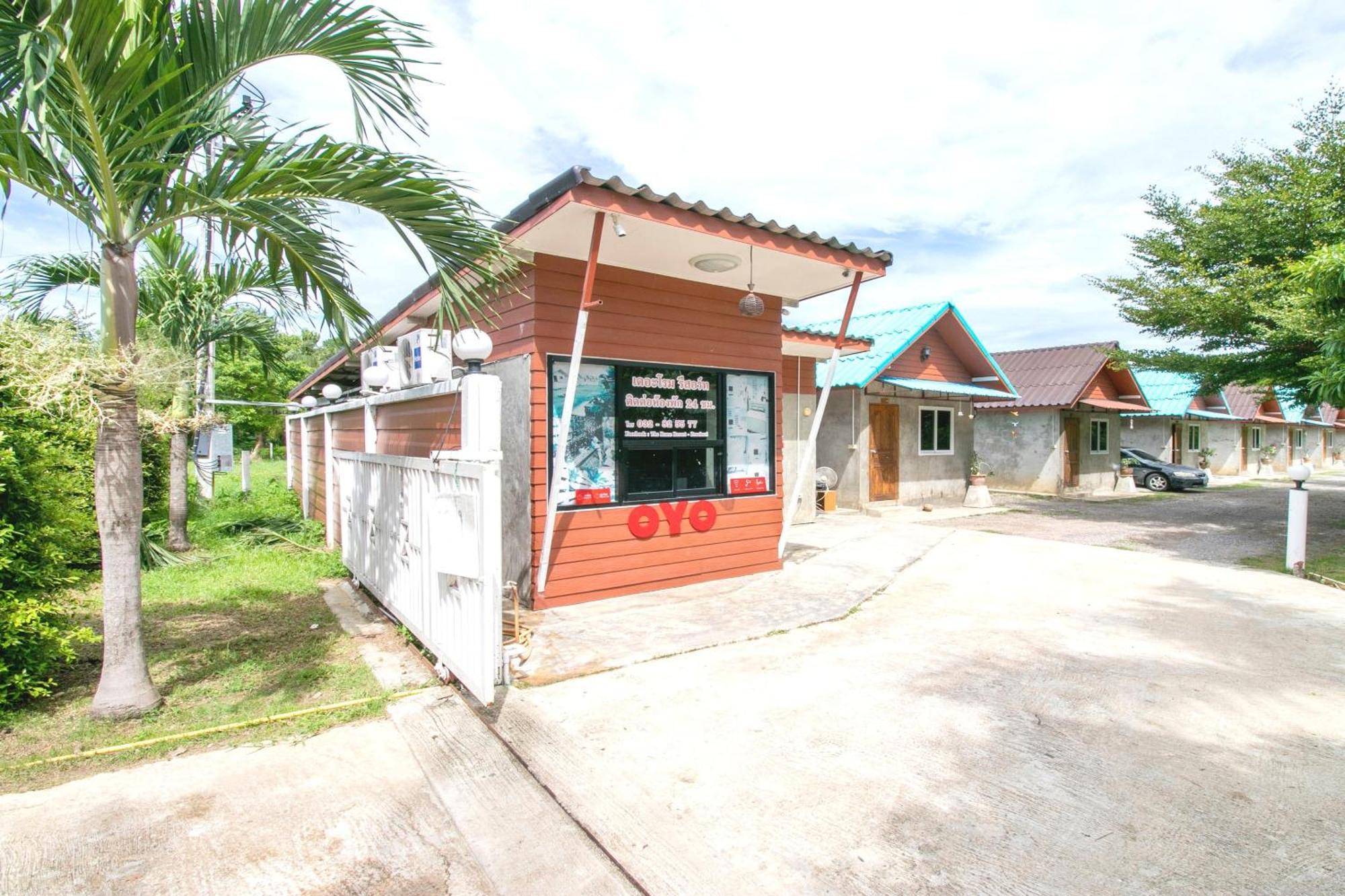The Rome Resort Pran Buri Extérieur photo