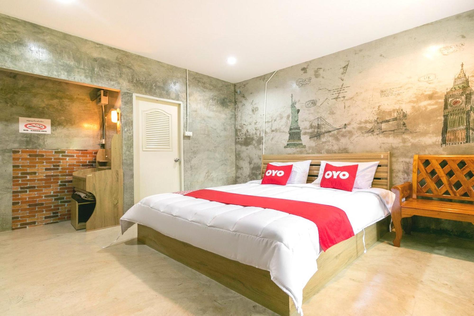 The Rome Resort Pran Buri Extérieur photo